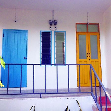 Sleepyowl Hostel Ban Bang Bao  Bagian luar foto